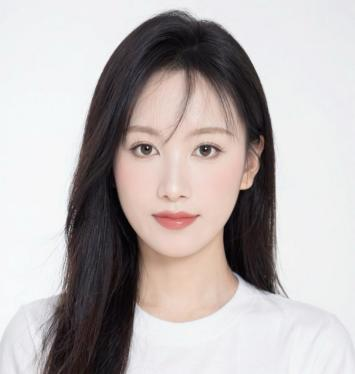 史佳鹭.png