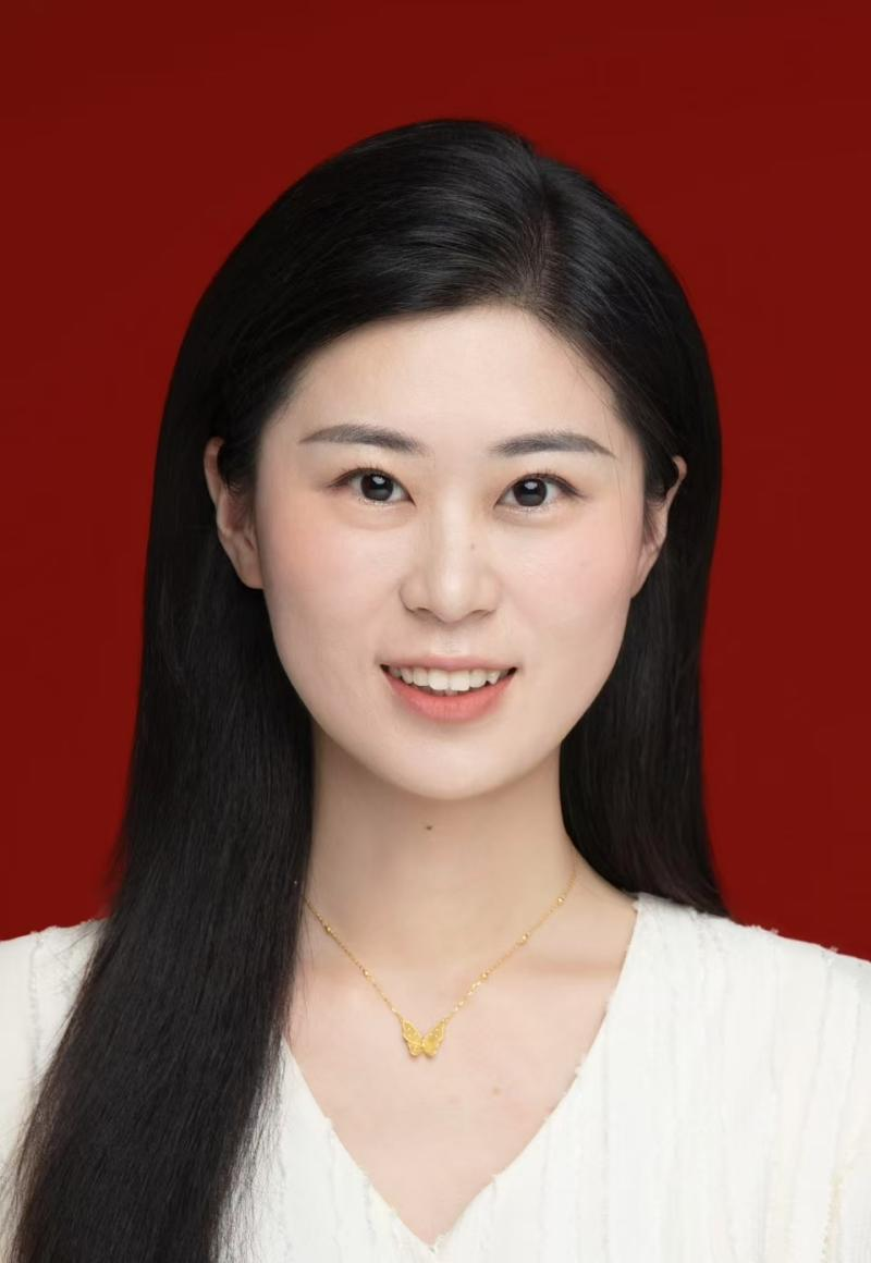 曾祥莹.png 曾祥莹.png