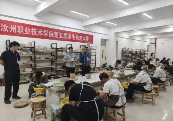 以赛促学，技绽青春&mdash;&mdash;陶瓷艺术系开展学生技能大赛